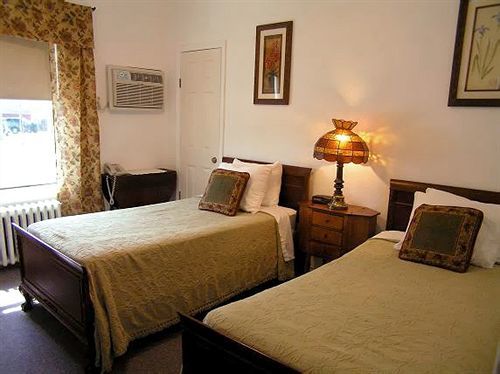 The On Third Hotel